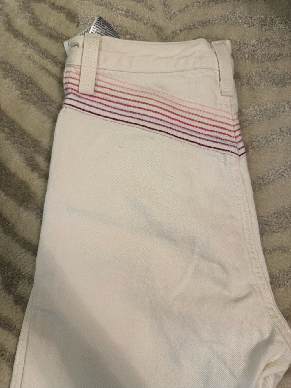 NWOT Levi Ribcage Ankle Jeans in Chasing Rainbows RARE